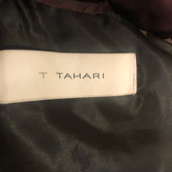 Tahari Fox Fur-Trimmed Down Coat-Small. Mint! - Picture 6 of 8